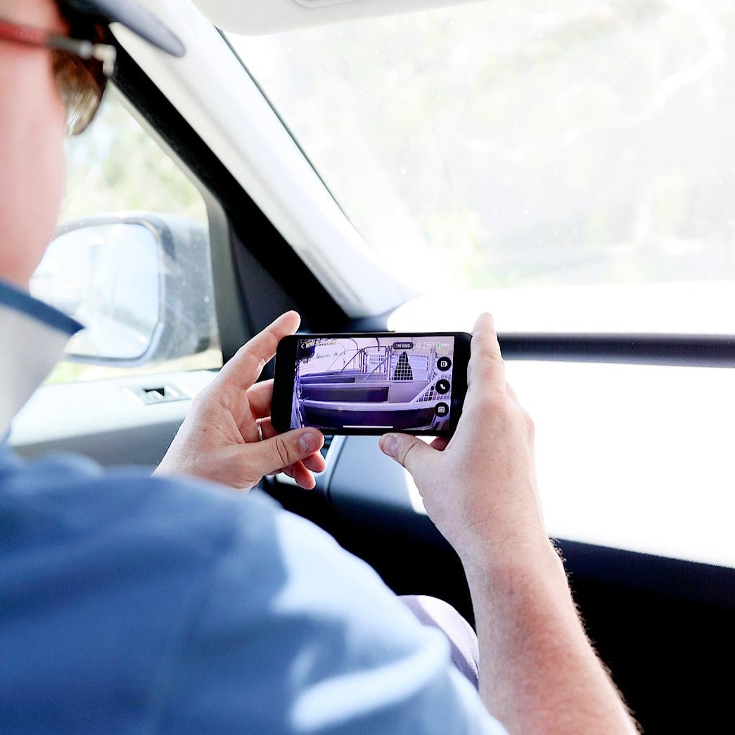 (OLD) Equine Eye 'Universal' (paddock / stable - trailer) - camera + solar bundle - Equine Eye