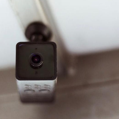 Voyager Camera Magnetic Mount - attach your camera to any metal surface
